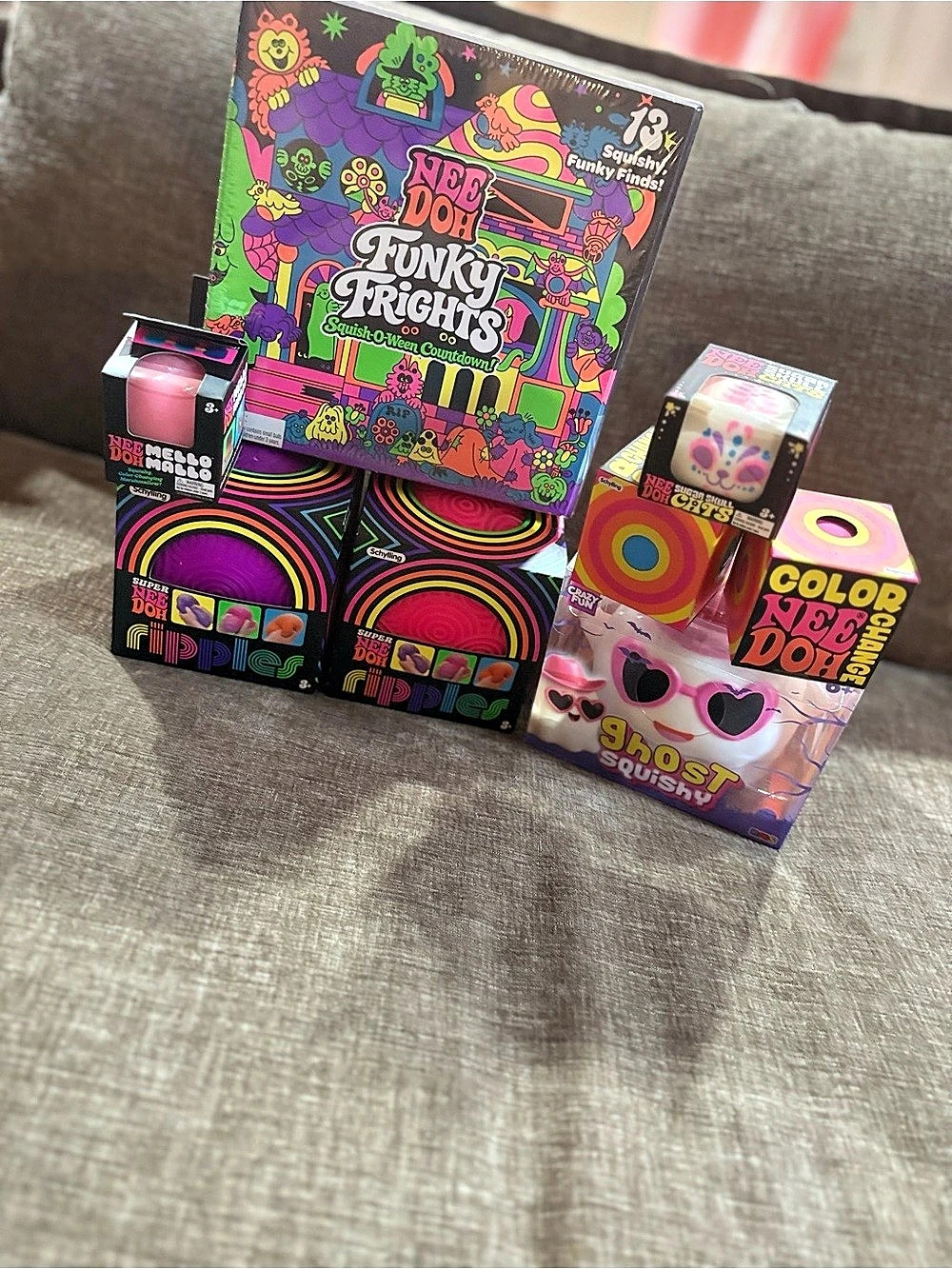 NeeDoh Funky Frights Squish-O-Ween Countdown Set